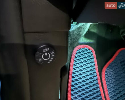 Синий Форд Фокус, объемом двигателя 2 л и пробегом 147 тыс. км за 7600 $, фото 11 на Automoto.ua