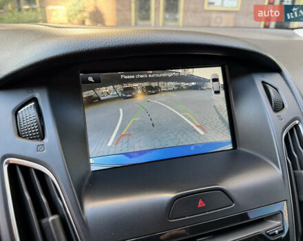 Форд Фокус 2015 у Одесі на Automoto.ua Синій Форд Фокус, об'ємом двигуна 2 л та пробігом 162 тис. км за 11500 $, фото 19 на Automoto.ua