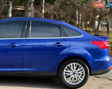 Синій Форд Фокус, об'ємом двигуна 2 л та пробігом 154 тис. км за 9499 $, фото 4 на Automoto.ua