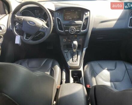 Синій Форд Фокус, об'ємом двигуна 2 л та пробігом 38 тис. км за 600 $, фото 7 на Automoto.ua