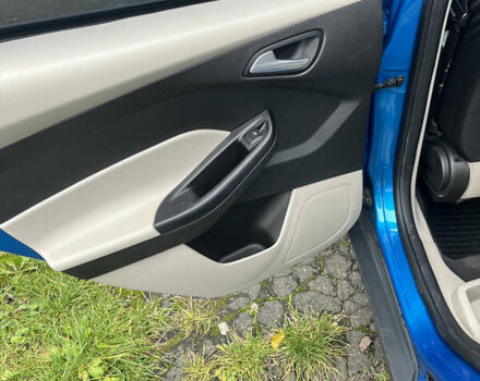 Синий Форд Фокус, объемом двигателя 2 л и пробегом 161 тыс. км за 7500 $, фото 10 на Automoto.ua