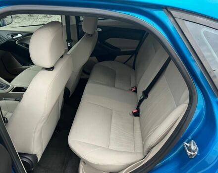 Синій Форд Фокус, об'ємом двигуна 2 л та пробігом 182 тис. км за 6999 $, фото 9 на Automoto.ua