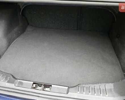 Синій Форд Фокус, об'ємом двигуна 2 л та пробігом 101 тис. км за 8850 $, фото 9 на Automoto.ua