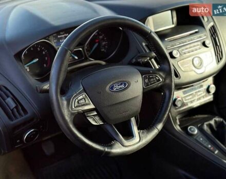 Синий Форд Фокус, объемом двигателя 1 л и пробегом 163 тыс. км за 8490 $, фото 31 на Automoto.ua