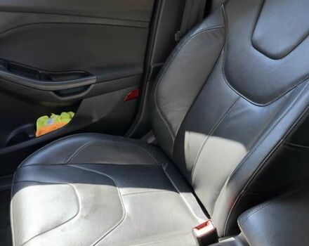 Синий Форд Фокус, объемом двигателя 2 л и пробегом 117 тыс. км за 8300 $, фото 20 на Automoto.ua