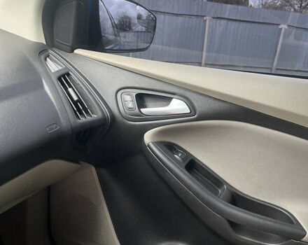 Синий Форд Фокус, объемом двигателя 2 л и пробегом 161 тыс. км за 7500 $, фото 4 на Automoto.ua