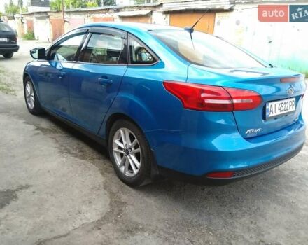 Синій Форд Фокус, об'ємом двигуна 2 л та пробігом 153 тис. км за 8900 $, фото 4 на Automoto.ua