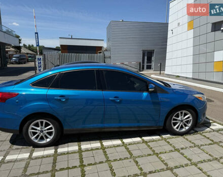 Синій Форд Фокус, об'ємом двигуна 2 л та пробігом 87 тис. км за 8800 $, фото 4 на Automoto.ua