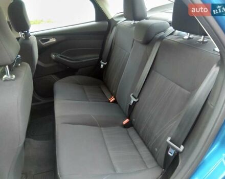 Синій Форд Фокус, об'ємом двигуна 2 л та пробігом 153 тис. км за 8900 $, фото 25 на Automoto.ua