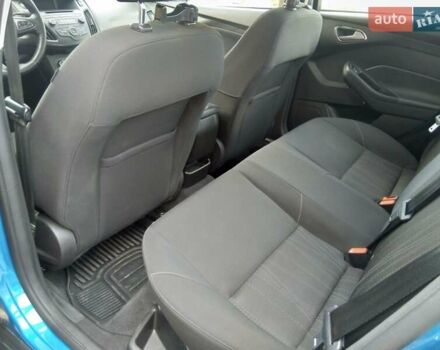 Синій Форд Фокус, об'ємом двигуна 2 л та пробігом 153 тис. км за 8900 $, фото 26 на Automoto.ua