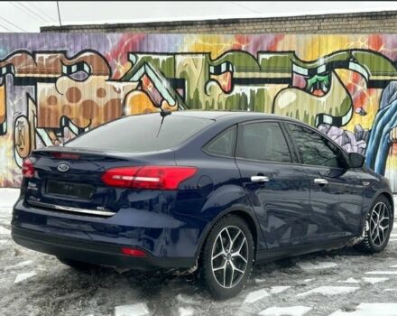 Синій Форд Фокус, об'ємом двигуна 2 л та пробігом 150 тис. км за 9800 $, фото 6 на Automoto.ua