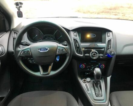 Синій Форд Фокус, об'ємом двигуна 2 л та пробігом 150 тис. км за 9800 $, фото 9 на Automoto.ua