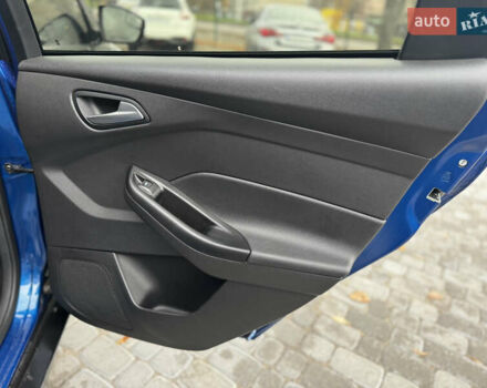 Синий Форд Фокус, объемом двигателя 2 л и пробегом 107 тыс. км за 10000 $, фото 51 на Automoto.ua