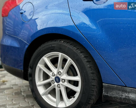 Синий Форд Фокус, объемом двигателя 2 л и пробегом 107 тыс. км за 10000 $, фото 23 на Automoto.ua
