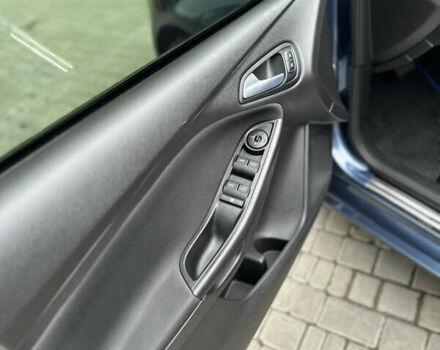 Синий Форд Фокус, объемом двигателя 2 л и пробегом 68 тыс. км за 11900 $, фото 19 на Automoto.ua