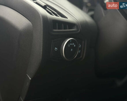 Синий Форд Фокус, объемом двигателя 2 л и пробегом 107 тыс. км за 10000 $, фото 41 на Automoto.ua