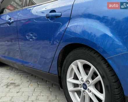 Синий Форд Фокус, объемом двигателя 2 л и пробегом 107 тыс. км за 10000 $, фото 32 на Automoto.ua