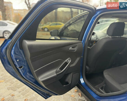 Синий Форд Фокус, объемом двигателя 2 л и пробегом 107 тыс. км за 10000 $, фото 44 на Automoto.ua