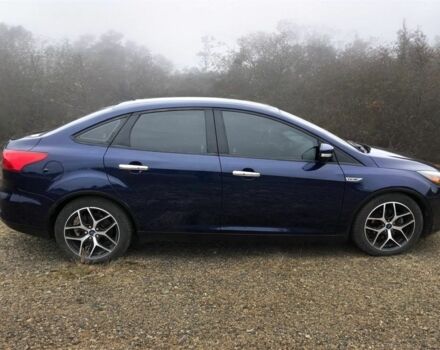 Синій Форд Фокус, об'ємом двигуна 2 л та пробігом 150 тис. км за 9800 $, фото 3 на Automoto.ua