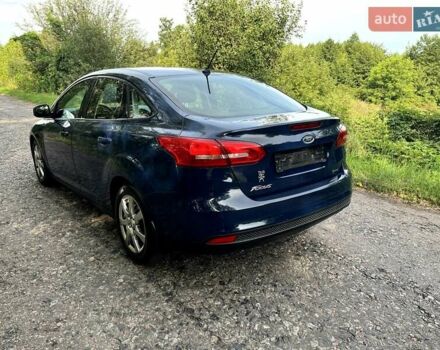 Синій Форд Фокус, об'ємом двигуна 1.6 л та пробігом 82 тис. км за 8950 $, фото 4 на Automoto.ua