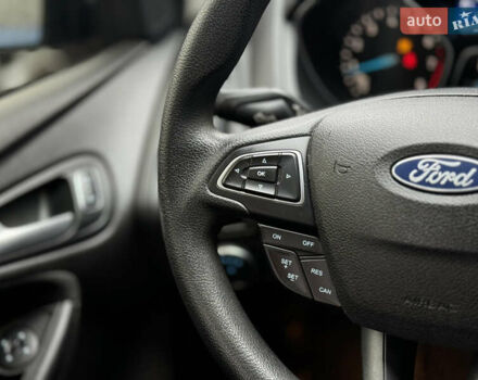 Синий Форд Фокус, объемом двигателя 2 л и пробегом 107 тыс. км за 10000 $, фото 55 на Automoto.ua