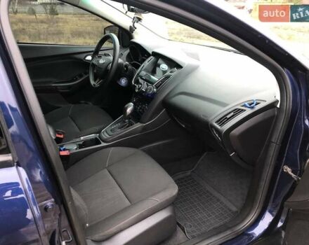 Синій Форд Фокус, об'ємом двигуна 2 л та пробігом 148 тис. км за 9800 $, фото 8 на Automoto.ua