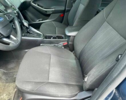 Синій Форд Фокус, об'ємом двигуна 2 л та пробігом 48 тис. км за 5400 $, фото 8 на Automoto.ua