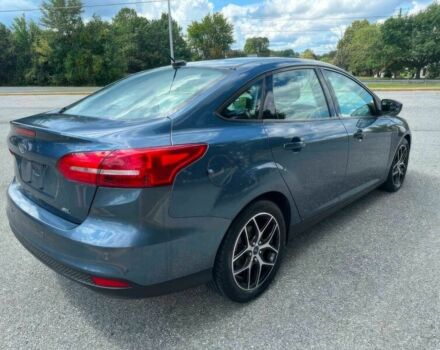 Синій Форд Фокус, об'ємом двигуна 2 л та пробігом 48 тис. км за 5400 $, фото 6 на Automoto.ua