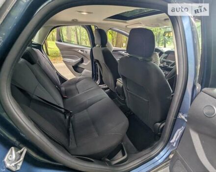 Форд Фокус 2018 в Львове на Automoto.ua Синий Форд Фокус, объемом двигателя 2 л и пробегом 133 тыс. км за 11500 $, фото 6 на Automoto.ua