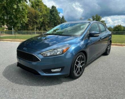 Синій Форд Фокус, об'ємом двигуна 2 л та пробігом 48 тис. км за 5400 $, фото 2 на Automoto.ua