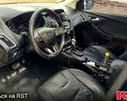 Синий Форд Фокус, объемом двигателя 2 л и пробегом 136 тыс. км за 12000 $, фото 2 на Automoto.ua