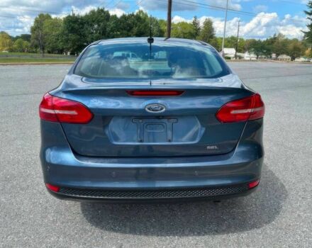 Синій Форд Фокус, об'ємом двигуна 2 л та пробігом 48 тис. км за 5400 $, фото 5 на Automoto.ua