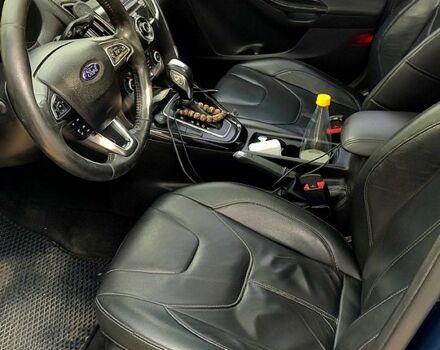 Синий Форд Фокус, объемом двигателя 2 л и пробегом 136 тыс. км за 12000 $, фото 4 на Automoto.ua