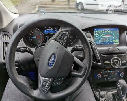 Форд Фокус 2018 в Львове на Automoto.ua Синий Форд Фокус, объемом двигателя 2 л и пробегом 133 тыс. км за 11500 $, фото 22 на Automoto.ua