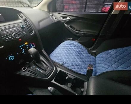 Синий Форд Фокус, объемом двигателя 2 л и пробегом 50 тыс. км за 9700 $, фото 5 на Automoto.ua