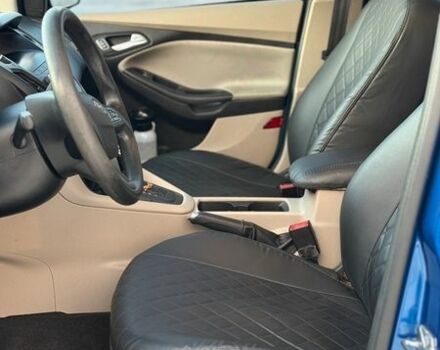 Синій Форд Фокус, об'ємом двигуна 2 л та пробігом 202 тис. км за 8400 $, фото 7 на Automoto.ua