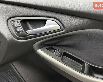 Синий Форд Фокус, объемом двигателя 2 л и пробегом 29 тыс. км за 11800 $, фото 14 на Automoto.ua