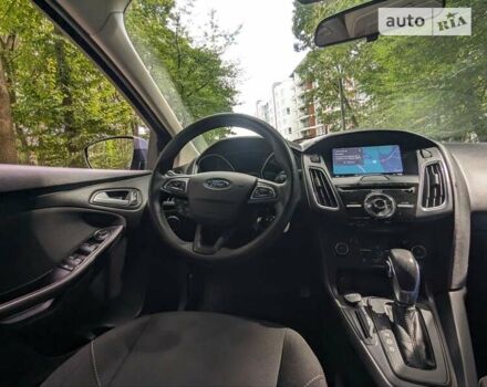 Форд Фокус 2018 в Львове на Automoto.ua Синий Форд Фокус, объемом двигателя 2 л и пробегом 133 тыс. км за 11500 $, фото 15 на Automoto.ua