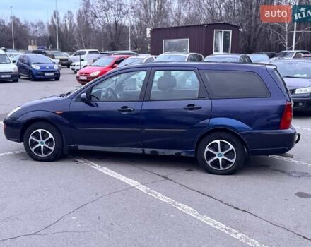 Синий Форд Фокус, объемом двигателя 1.8 л и пробегом 250 тыс. км за 2500 $, фото 4 на Automoto.ua