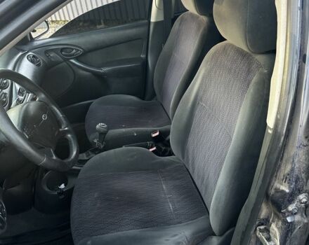 Синій Форд Фокус, об'ємом двигуна 1.6 л та пробігом 390 тис. км за 3000 $, фото 10 на Automoto.ua