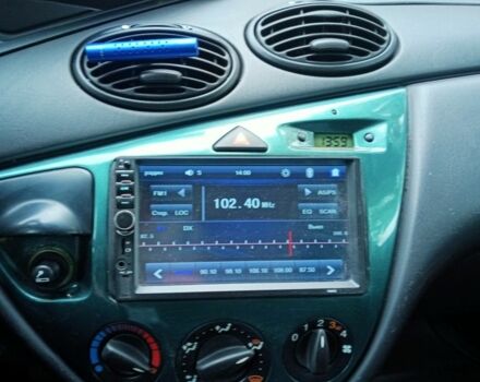 Синий Форд Фокус, объемом двигателя 1.8 л и пробегом 410 тыс. км за 2600 $, фото 7 на Automoto.ua