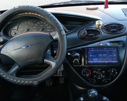 Синий Форд Фокус, объемом двигателя 1.8 л и пробегом 425 тыс. км за 3600 $, фото 13 на Automoto.ua
