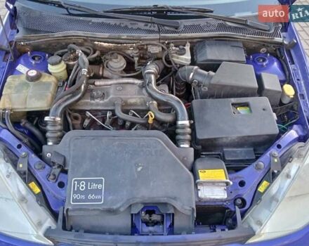 Синій Форд Фокус, об'ємом двигуна 1.8 л та пробігом 370 тис. км за 3000 $, фото 5 на Automoto.ua