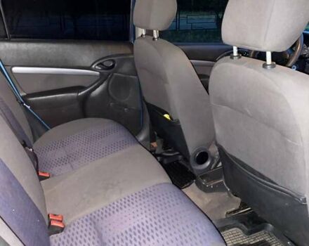 Синий Форд Фокус, объемом двигателя 1.6 л и пробегом 360 тыс. км за 2500 $, фото 10 на Automoto.ua