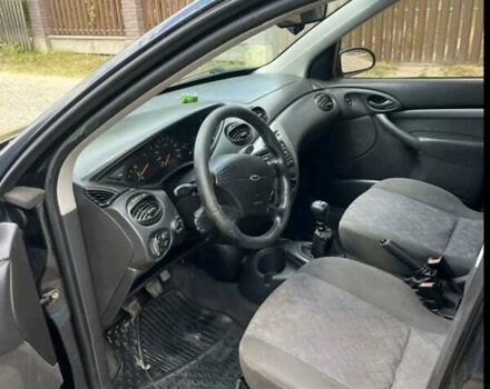 Синій Форд Фокус, об'ємом двигуна 1.8 л та пробігом 262 тис. км за 2900 $, фото 7 на Automoto.ua