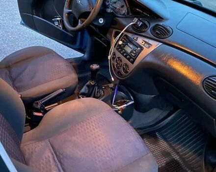 Синий Форд Фокус, объемом двигателя 1.6 л и пробегом 360 тыс. км за 2500 $, фото 8 на Automoto.ua