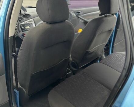 Синий Форд Фокус, объемом двигателя 1.8 л и пробегом 334 тыс. км за 3100 $, фото 7 на Automoto.ua