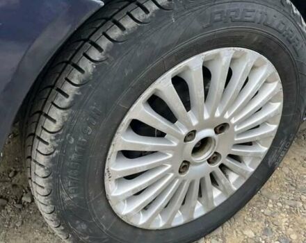 Синій Форд Фокус, об'ємом двигуна 1.8 л та пробігом 262 тис. км за 2900 $, фото 6 на Automoto.ua