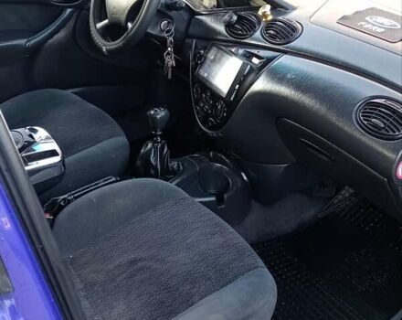 Синий Форд Фокус, объемом двигателя 1.75 л и пробегом 426 тыс. км за 2850 $, фото 13 на Automoto.ua