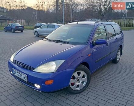 Синий Форд Фокус, объемом двигателя 1.75 л и пробегом 426 тыс. км за 2850 $, фото 6 на Automoto.ua